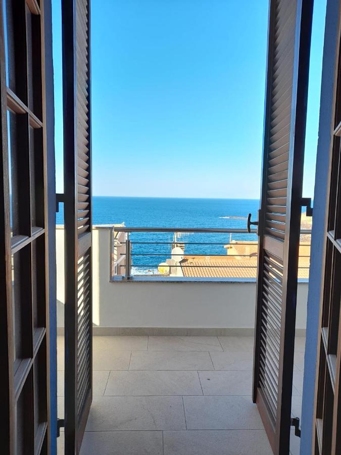 Brezza Marina Apartment Кастелсардо Екстериор снимка