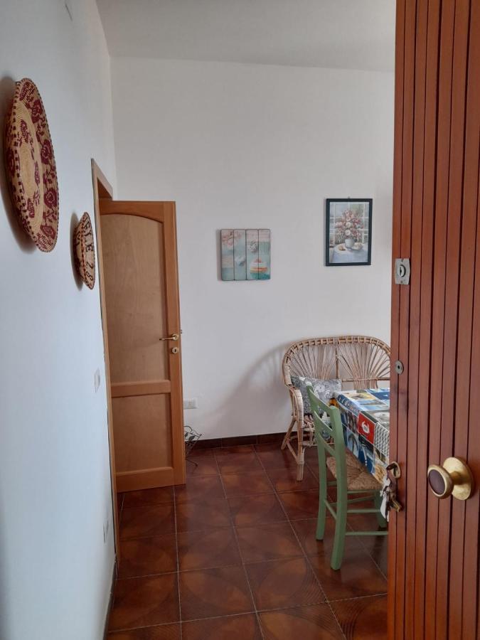 Brezza Marina Apartment Кастелсардо Екстериор снимка